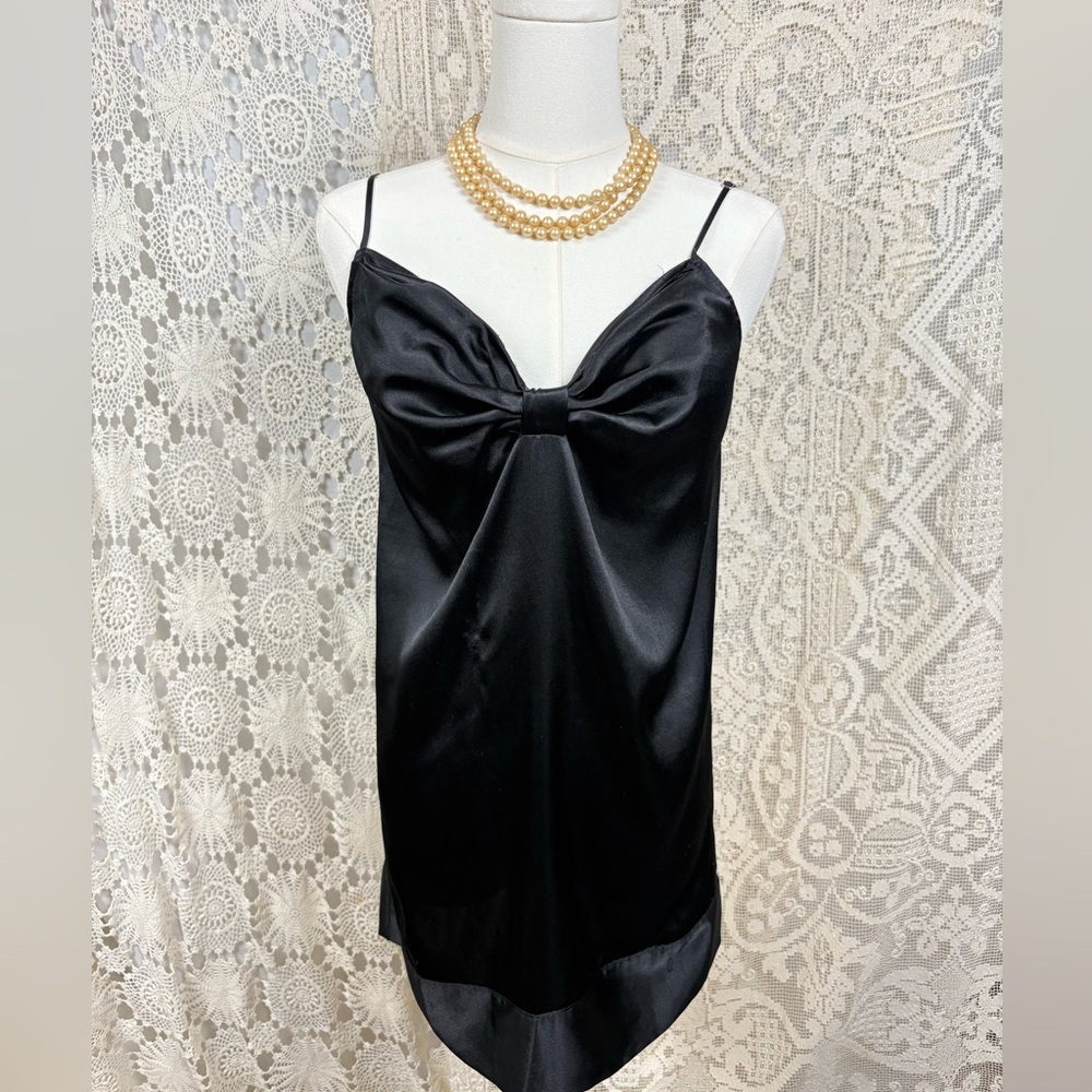 Victoria’s Secret baby doll black slip